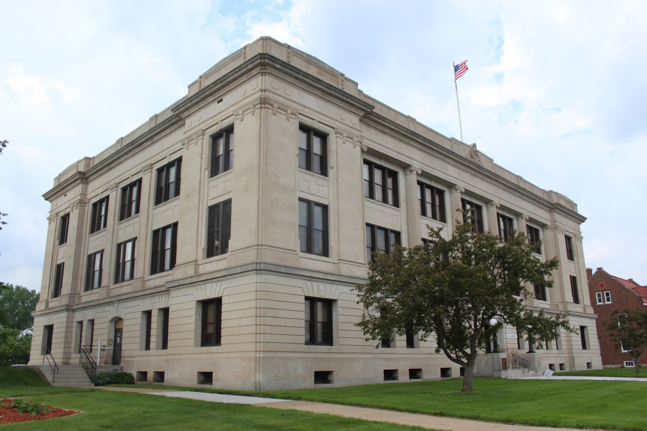 Historic Courthouse exterior view 